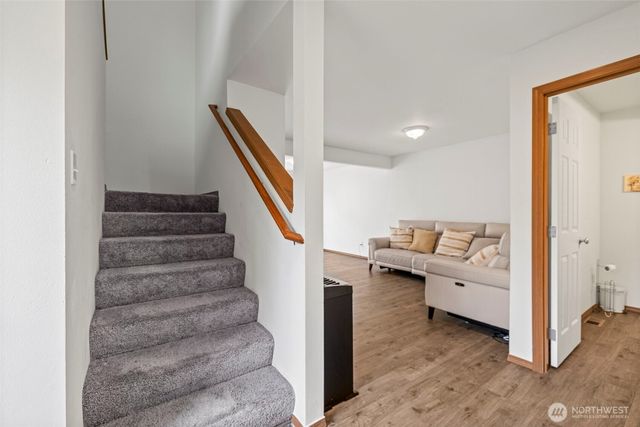 306 Poppy Road, Bothell, WA 98012