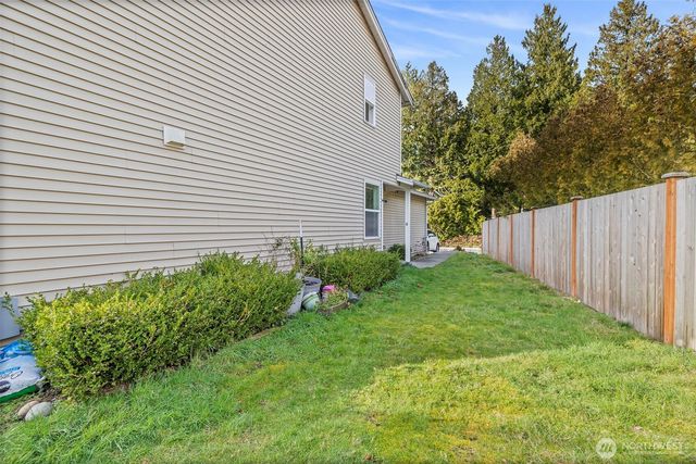 306 Poppy Road, Bothell, WA 98012