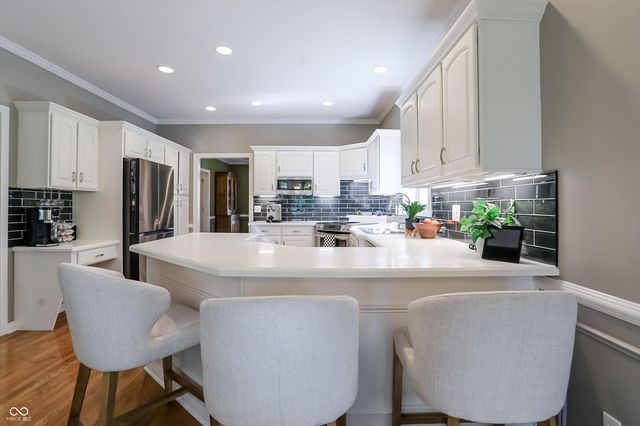 2835 Towne Drive, Carmel, IN 46032