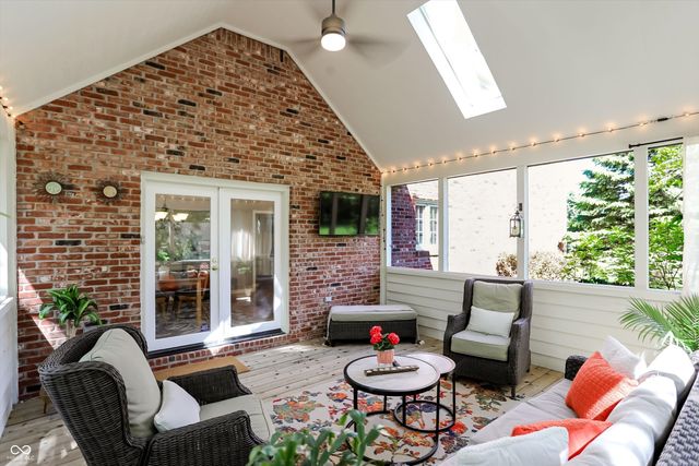 2835 Towne Drive, Carmel, IN 46032