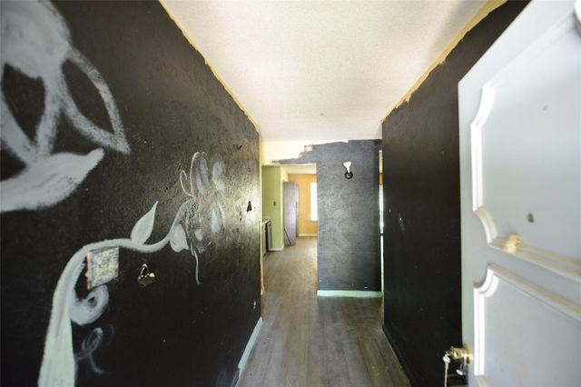 405 Bryan Drive, Crowley, TX 76036