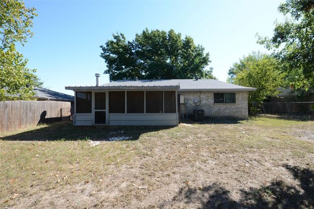 405 Bryan Drive, Crowley, TX 76036