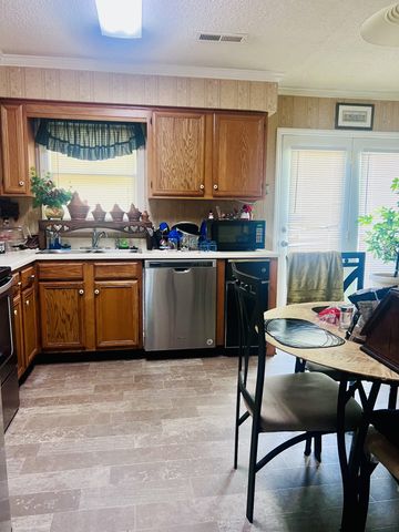 105 Dogwood Ct, Shelbyville, TN 37160