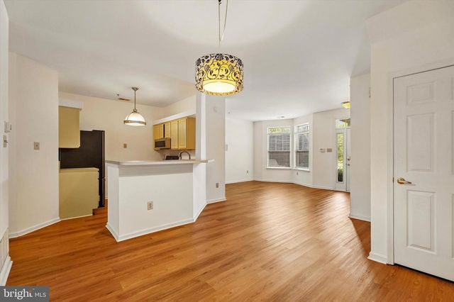 113 DRESHER WOODS DR, Dresher, PA 19025