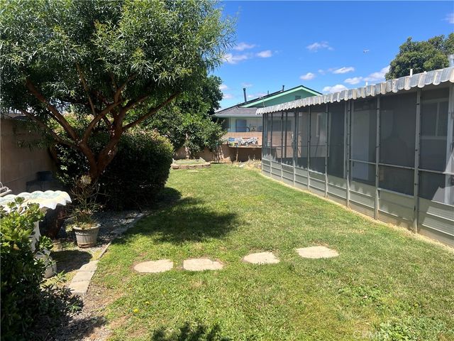 1601 W Mayberry, Hemet, CA 92543