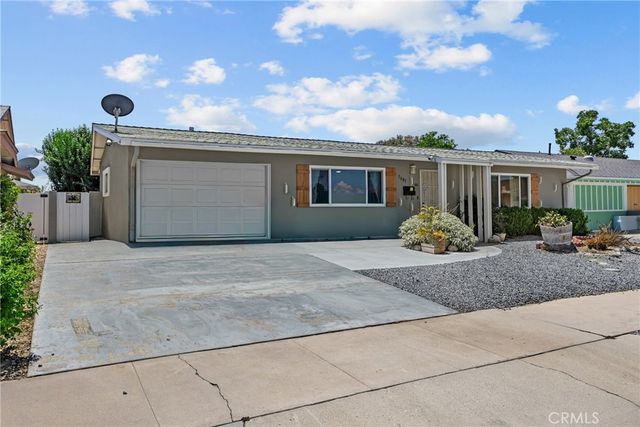 1601 W Mayberry, Hemet, CA 92543