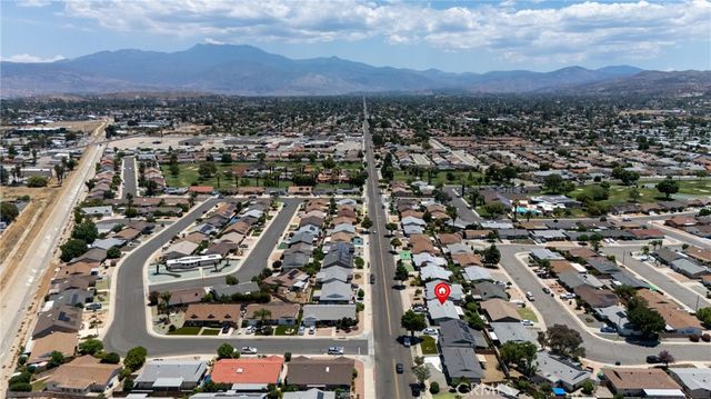 1601 W Mayberry, Hemet, CA 92543