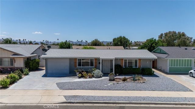 1601 W Mayberry, Hemet, CA 92543
