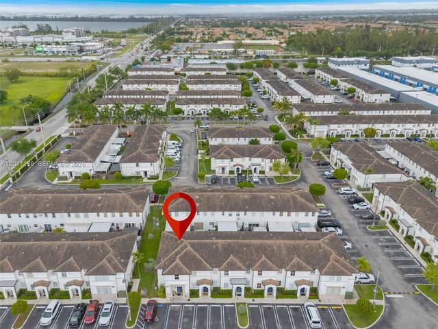 8031 W 36th Ave 1, Hialeah, FL 33018