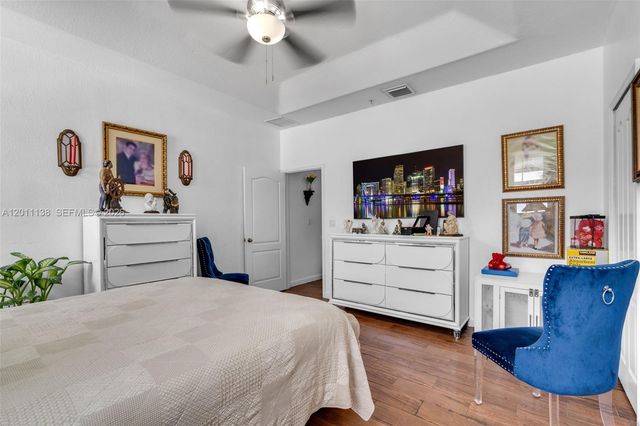 8031 W 36th Ave 1, Hialeah, FL 33018