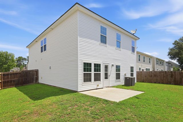 359 Bradley Bend Drive, Moncks Corner, SC 29461
