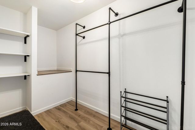 7804 N 47TH Avenue, Glendale, AZ 85301