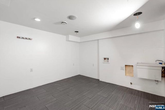 54 Hancox Avenue, Nutley, NJ 07110