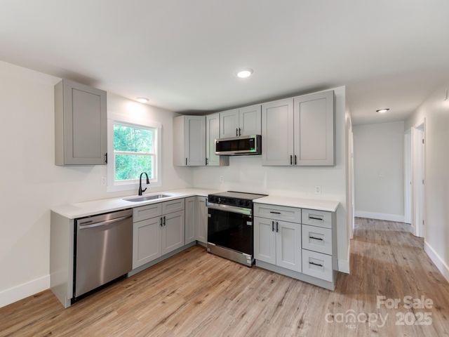 5404 Hope Road, Vale, NC 28168