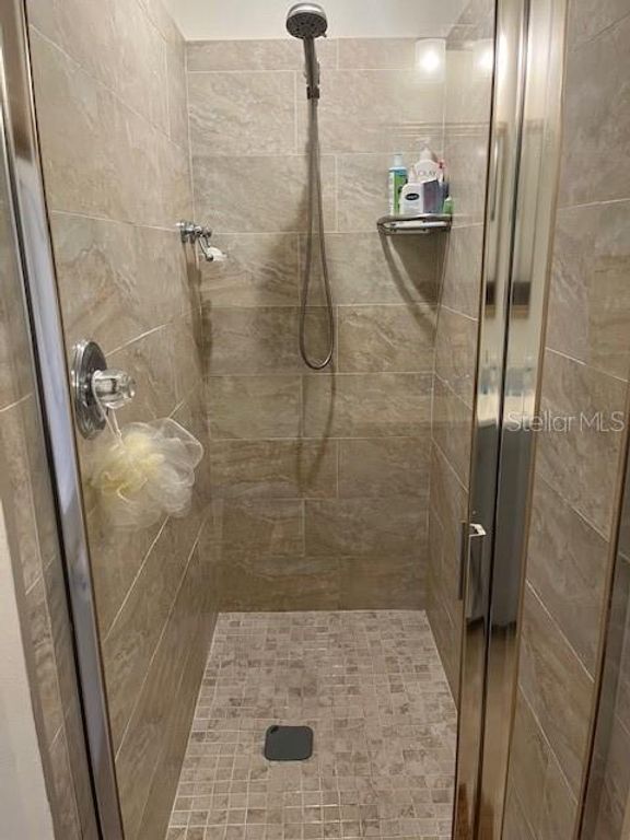 Image 12 of property listing at 2824 OSPREY COVE PLACE 102, Kissimmee, FL 34746