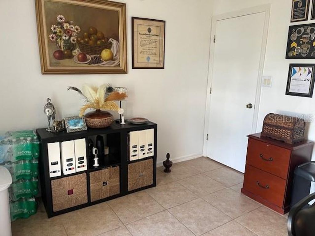 Image 18 of property listing at 2824 OSPREY COVE PLACE 102, Kissimmee, FL 34746