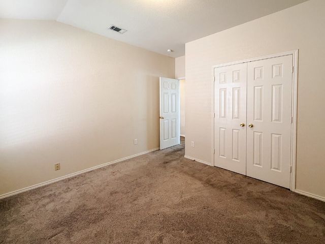 5353 Freestone Drive, Grand Prairie, TX 75052