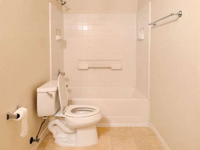 5353 Freestone Drive, Grand Prairie, TX 75052