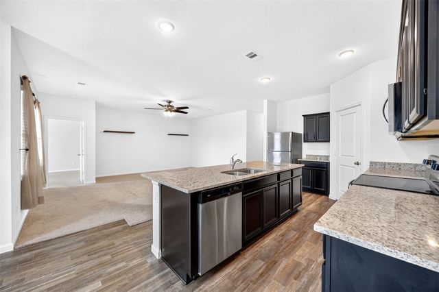 1024 Banyon Tree Lane, Brookshire, TX 77423