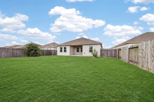 1024 Banyon Tree Lane, Brookshire, TX 77423