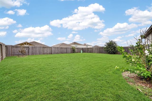1024 Banyon Tree Lane, Brookshire, TX 77423