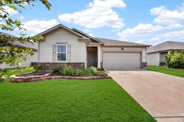 1024 Banyon Tree Lane, Brookshire, TX 77423