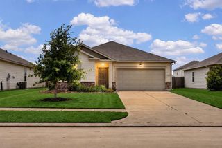 1024 Banyon Tree Lane, Brookshire, TX 77423