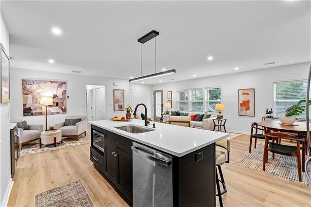 1380 Dogwood Circle, Smyrna, GA 30080