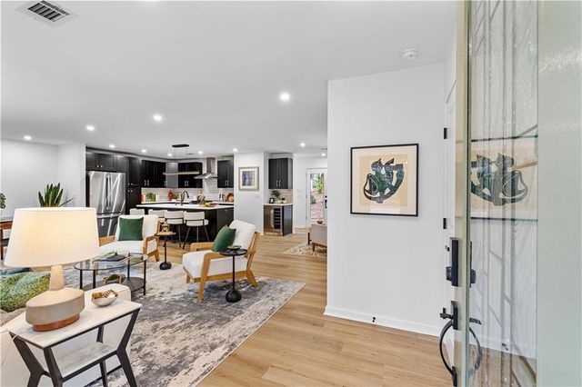 1380 Dogwood Circle, Smyrna, GA 30080