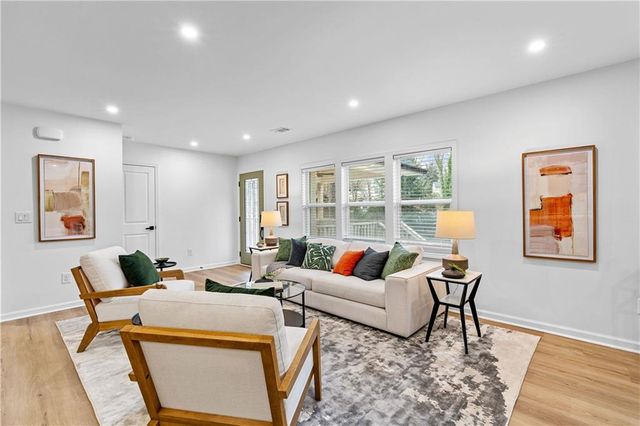 1380 Dogwood Circle, Smyrna, GA 30080