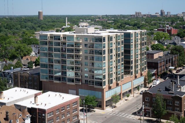 1550 E Royall PLACE #600, Milwaukee, WI 53202