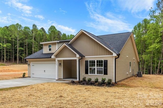200 Knollwood Circle, Albemarle, NC 28001