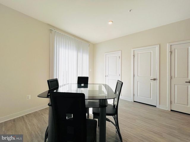 4637 TOWNE PARK RD, Suitland, MD 20746
