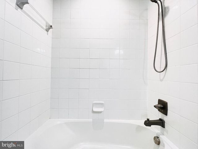 4637 TOWNE PARK RD, Suitland, MD 20746