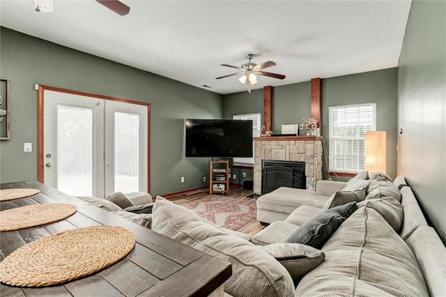 337 Illinois Street, Lawrence, KS 66044