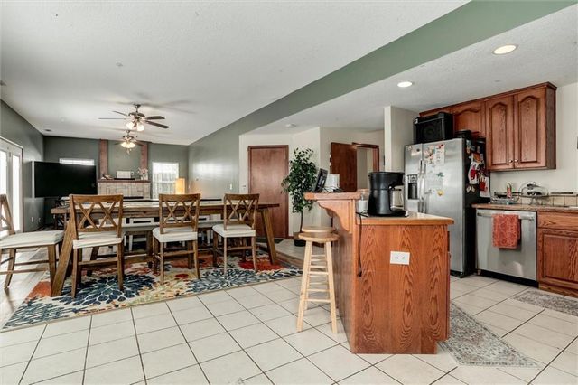 337 Illinois Street, Lawrence, KS 66044