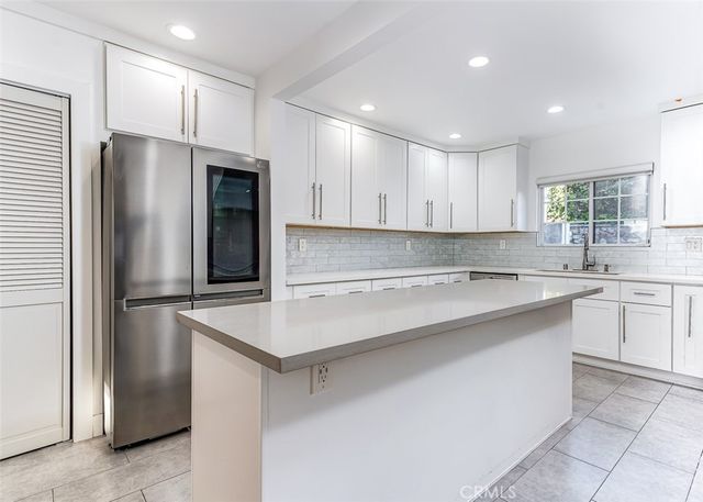 4225 Dundee Drive, Los Angeles, CA 90027