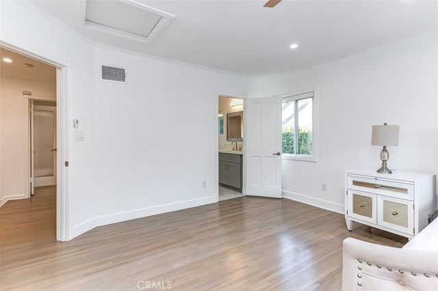 4225 Dundee Drive, Los Angeles, CA 90027
