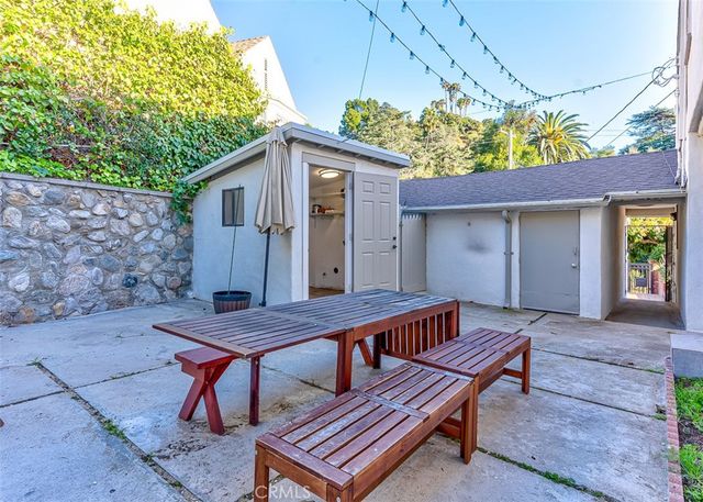 4225 Dundee Drive, Los Angeles, CA 90027