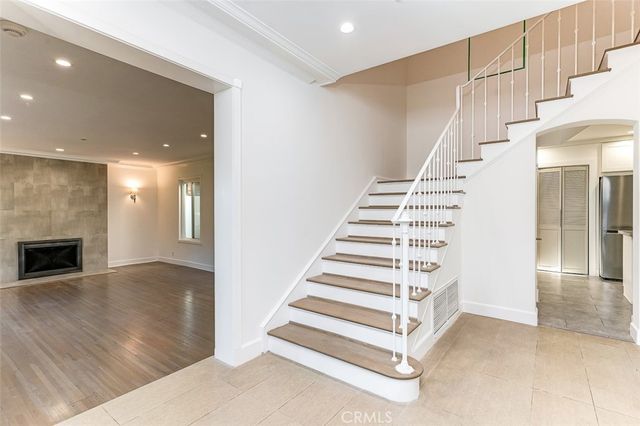 4225 Dundee Drive, Los Angeles, CA 90027