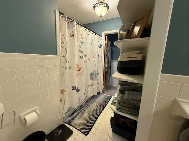 102 Harrison Avenue, Gustine, TX 76455