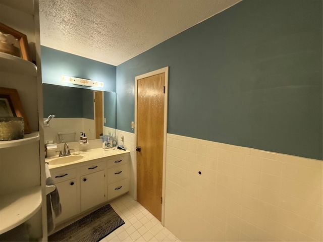 102 Harrison Avenue, Gustine, TX 76455
