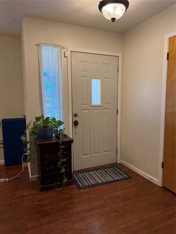 102 Harrison Avenue, Gustine, TX 76455