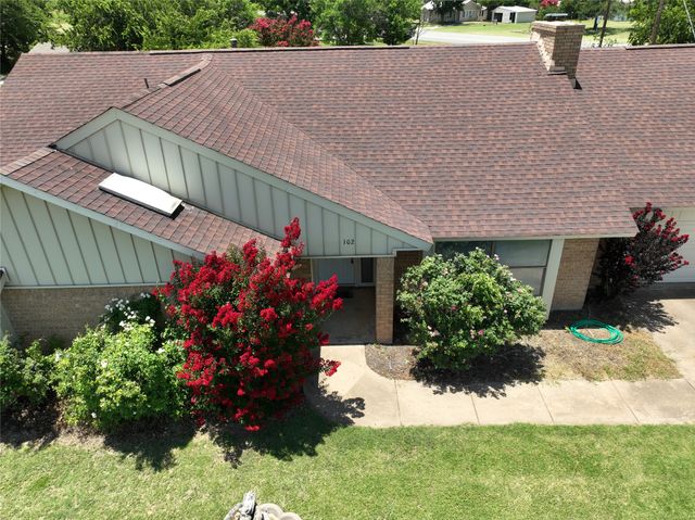 102 Harrison Avenue, Gustine, TX 76455