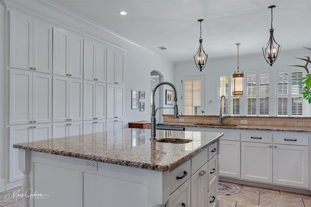 3009 Newberry Lane, Shreveport, LA 71106