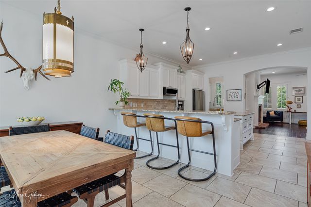 3009 Newberry Lane, Shreveport, LA 71106
