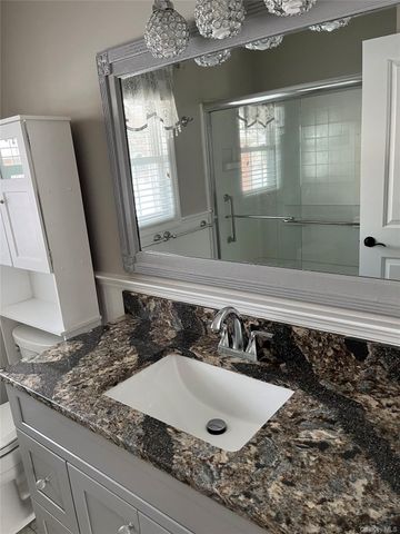 44B Trent Court B, Ridge, NY 11961