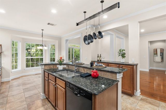 307 Armstrong DR, Georgetown, TX 78633