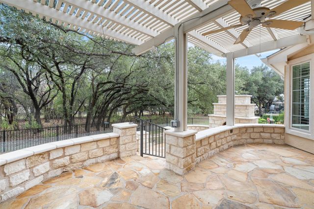 307 Armstrong DR, Georgetown, TX 78633