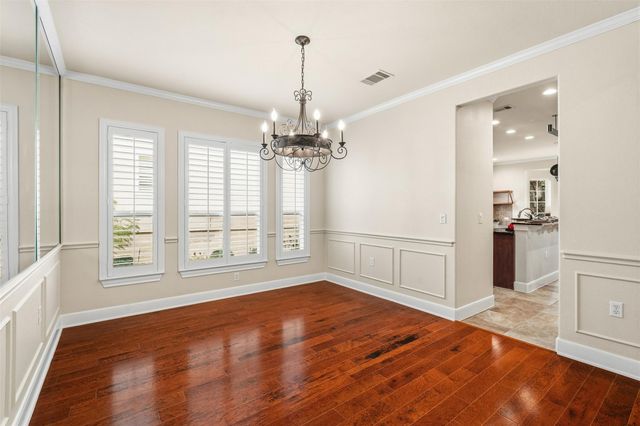 307 Armstrong DR, Georgetown, TX 78633